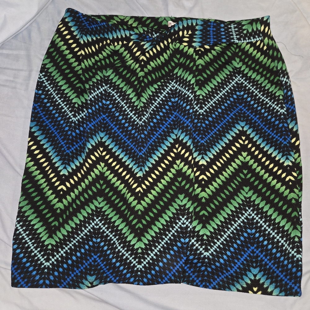 Kiyonna Women’s Chevron Pattern Pencil Skirt - Black, Green & Blue